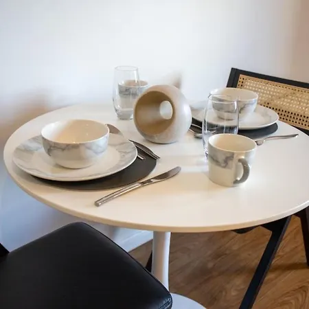 Modern 2-bed In Leeds Centre * Leeds (West Yorkshire)